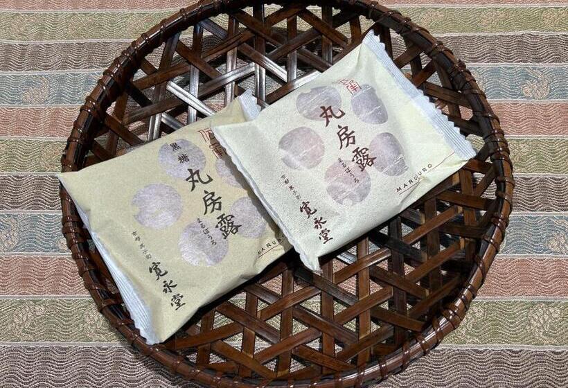 Номер Стандарт, Gion Shinmonso