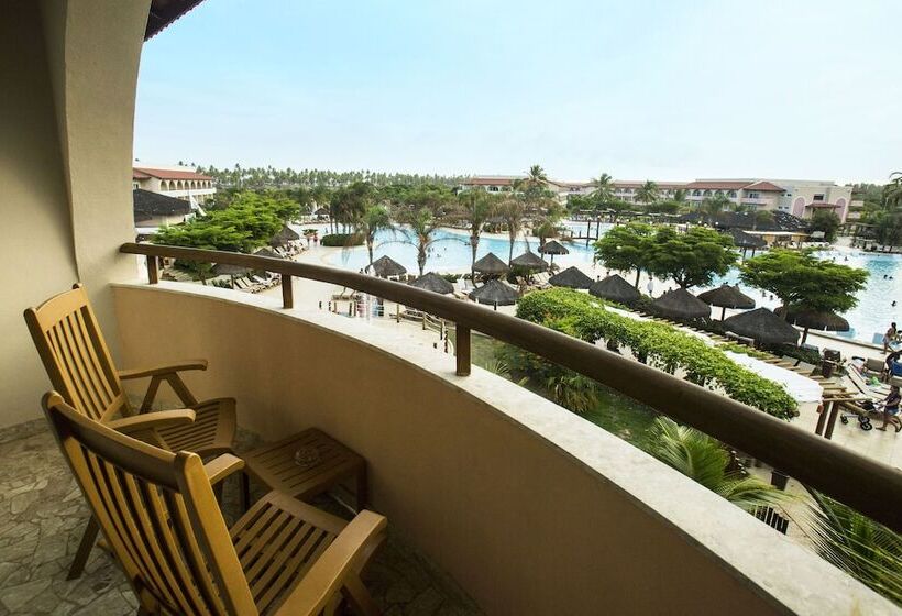 Полулюкс, Grand Palladium Imbassai Resort & Spa - All Inclusive