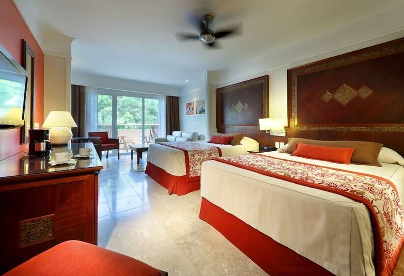 סוויטת ג'וניור, Grand Palladium Imbassai Resort & Spa - All Inclusive