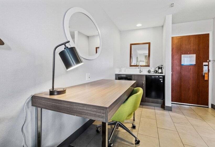 إستوديو قياسى, Hampton Inn & Suites Colorado Springs/air Force Academy