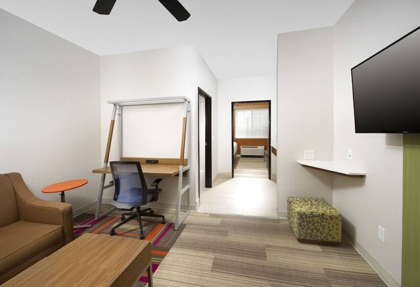 Люкс, Holiday Inn Express & Suites San Antonio Downtown Market Area, An Ihg