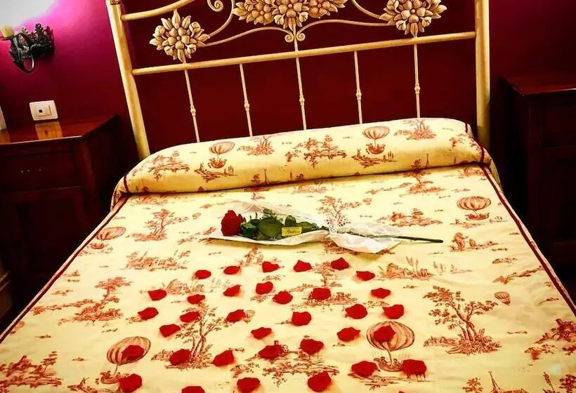 スタンダードルーム, Hostal Hostatgeria Sant Jaume
