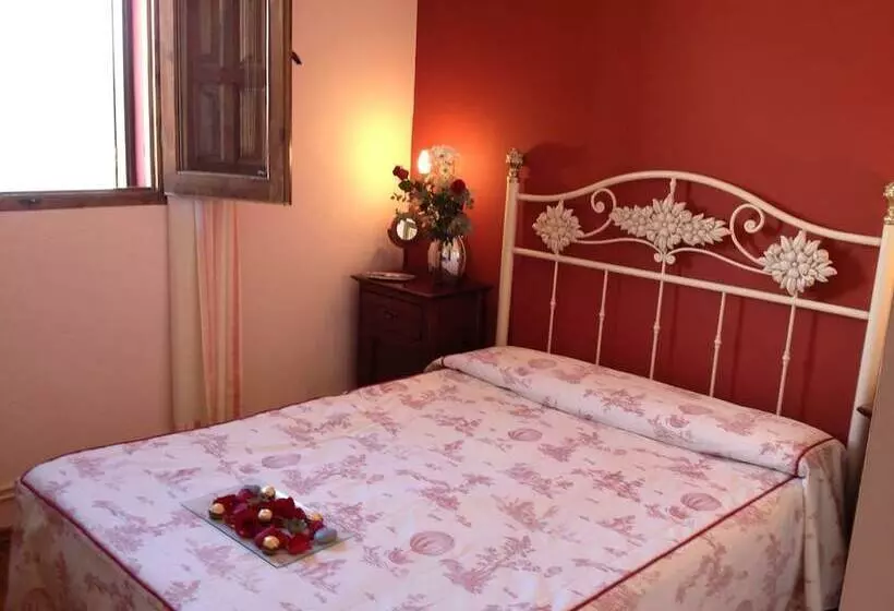 スタンダードルーム, Hostal Hostatgeria Sant Jaume