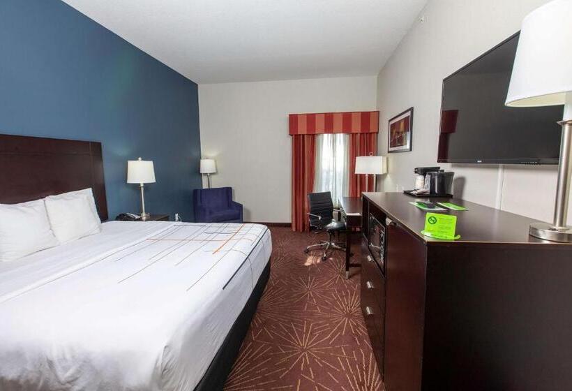 חדר דלוקס מותאם לאנשים עם מוגבלויות, La Quinta By Wyndham Houston East At Normandy