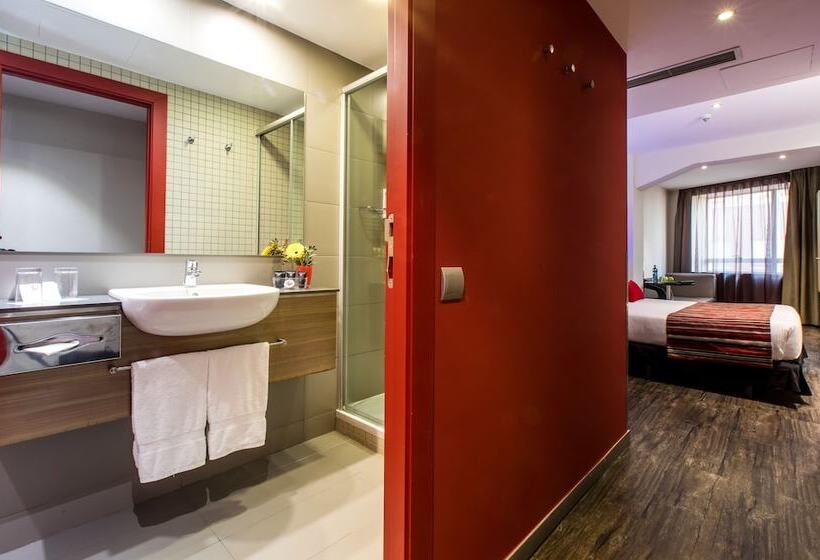 Номер Superior, Leonardo Boutique Hotel Barcelona Sagrada Familia