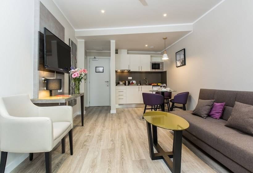 سوییت, Leonardo Boutique Hotel Barcelona Sagrada Familia