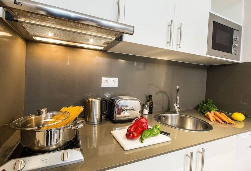 Люкс, Leonardo Boutique Hotel Barcelona Sagrada Familia