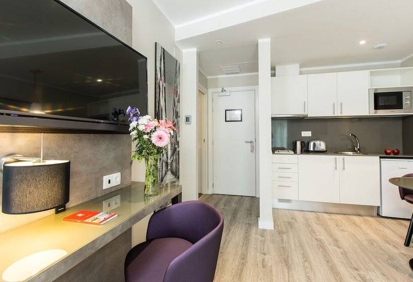 Люкс, Leonardo Boutique Hotel Barcelona Sagrada Familia
