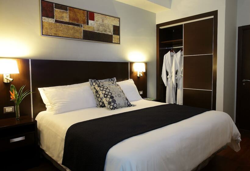 Семейные Апартаменты 3 Спальни, Marriott Executive Apartments Panama City, Finisterre