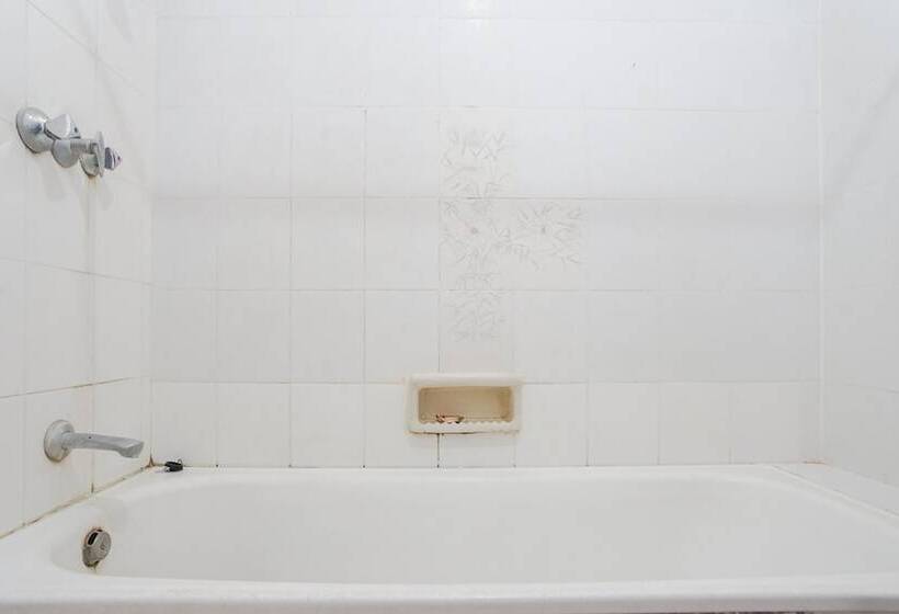 غرفة سوبيريور, Oranjje