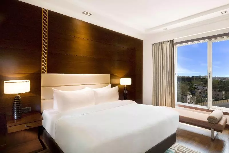 スイート, Radisson Jaipur City Center