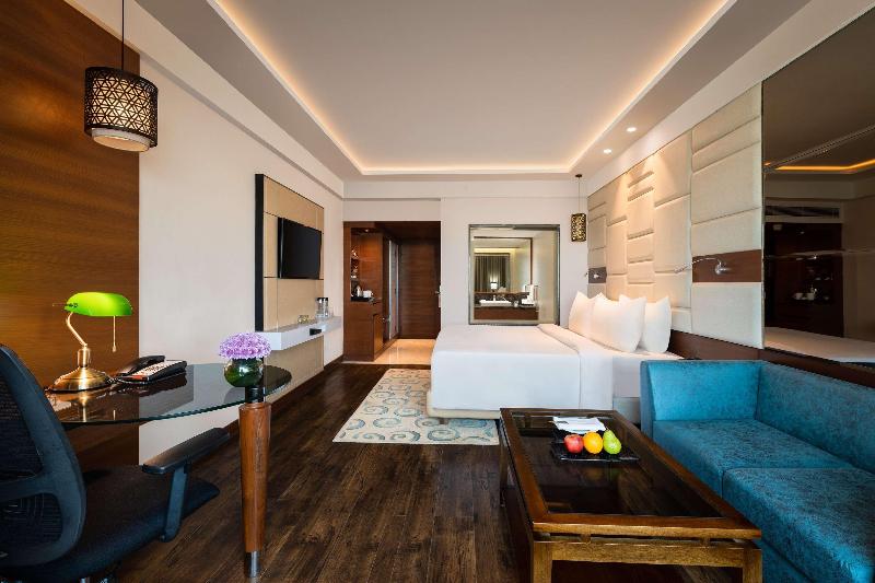 スイート, Radisson Jaipur City Center