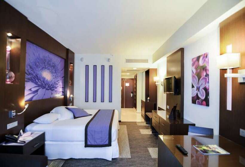 اتاق لوکس, Hotel Riu Plaza Panama