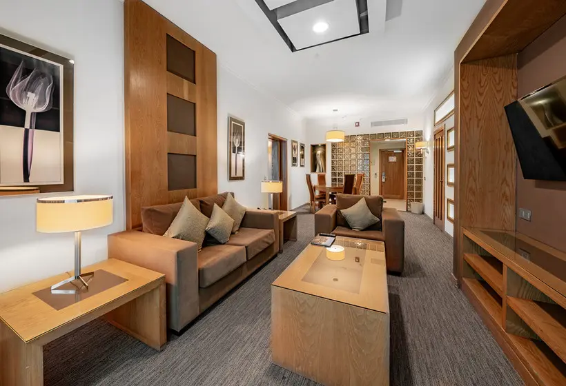 سوئیت سینیور, Hotel Riu Plaza Panama