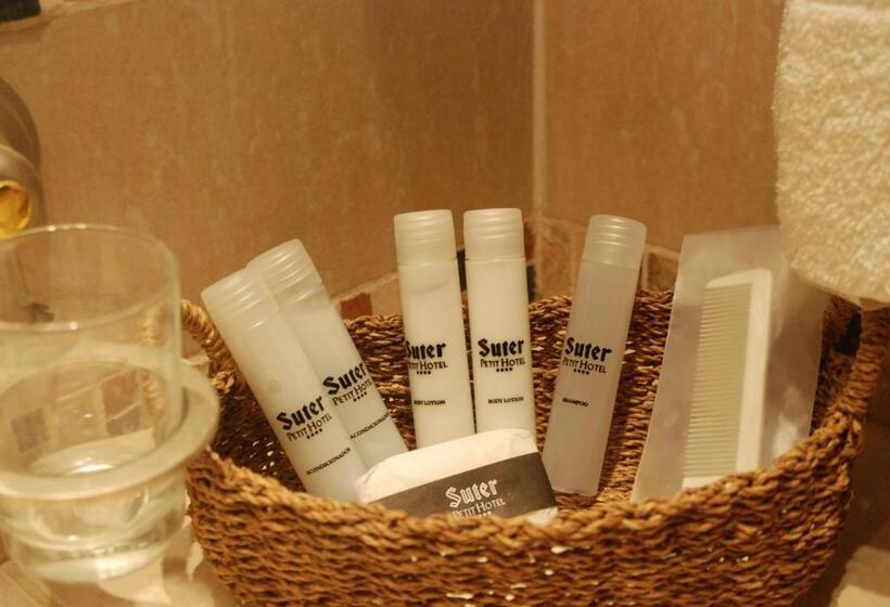 スーペリアールーム, Suter Petit