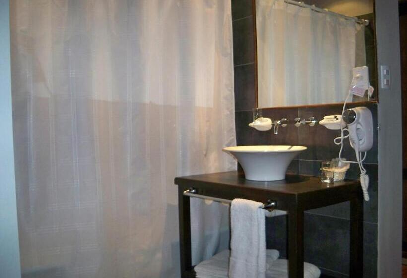 スーペリアールーム, Suter Petit