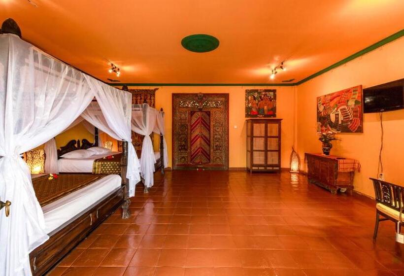 套房配有游泳池, Tanah Merah Art Resort