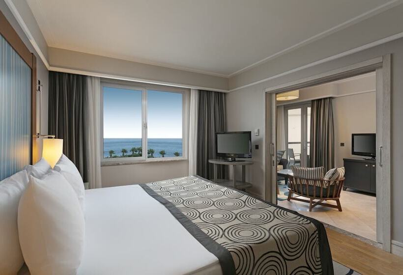 סוויטה, Xanadu Island