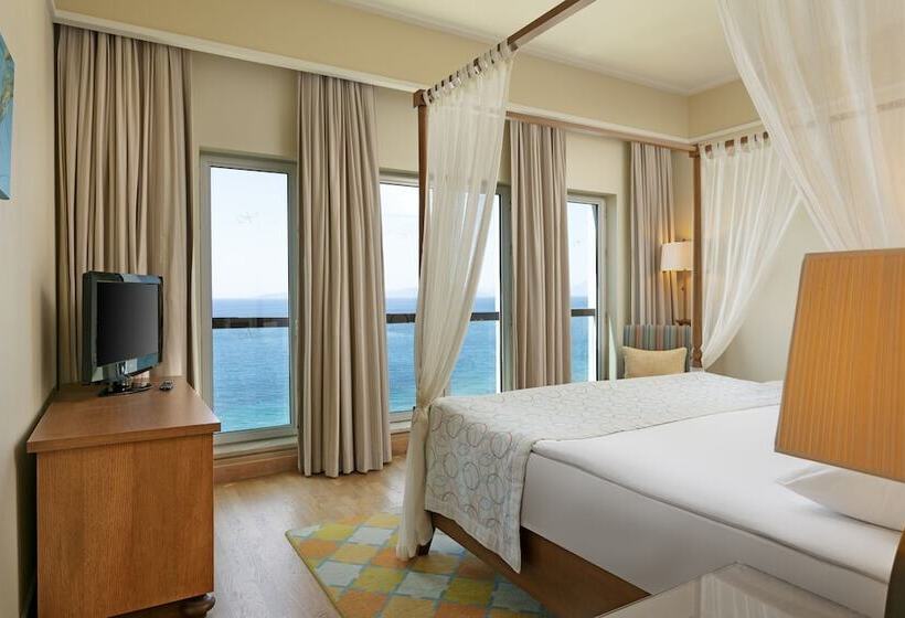 מיטת קינג בסוויטה, Xanadu Island