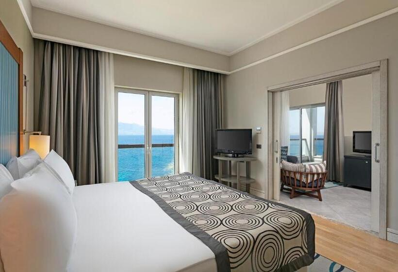 סוויטה דלוקס, Xanadu Island