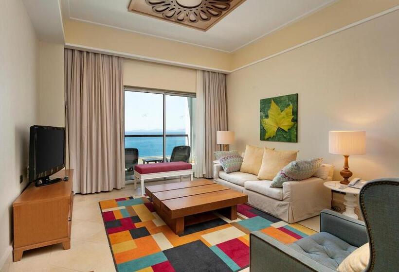 מיטת קינג בסוויטה, Xanadu Island