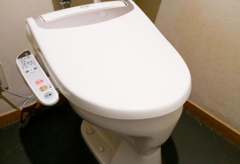 Номер Стандарт Трехместный, Yamatoya Honten Ryokan Osaka