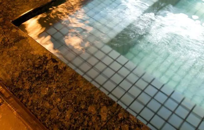 バス共有のスタンダードルーム, Yamatoya Honten Ryokan Osaka