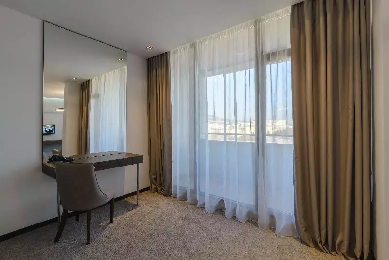 バルコニー付きジュニアスイート, Rosslyn Dimyat Hotel Varna