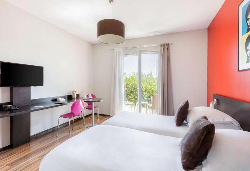 Номер Executive Кровать Кинг, Best Western Park Hotel Geneve Thoiry