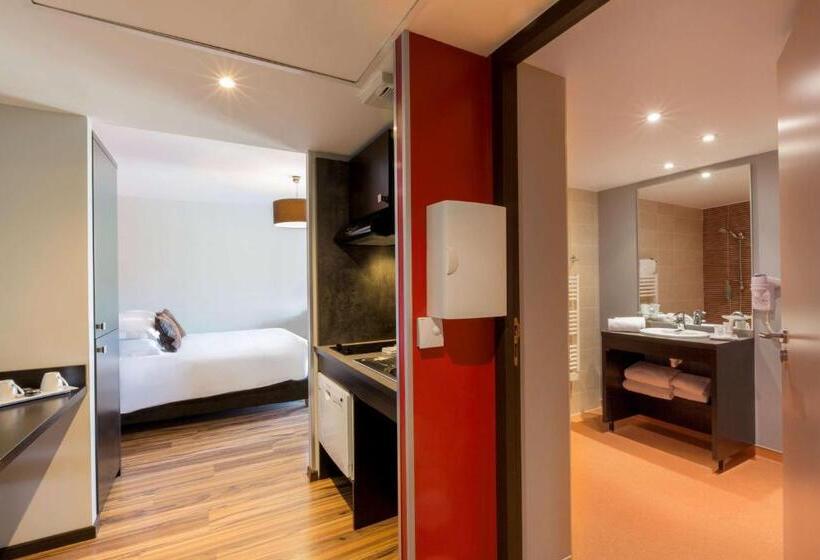 جناح إدارى, Best Western Park Hotel Geneve Thoiry