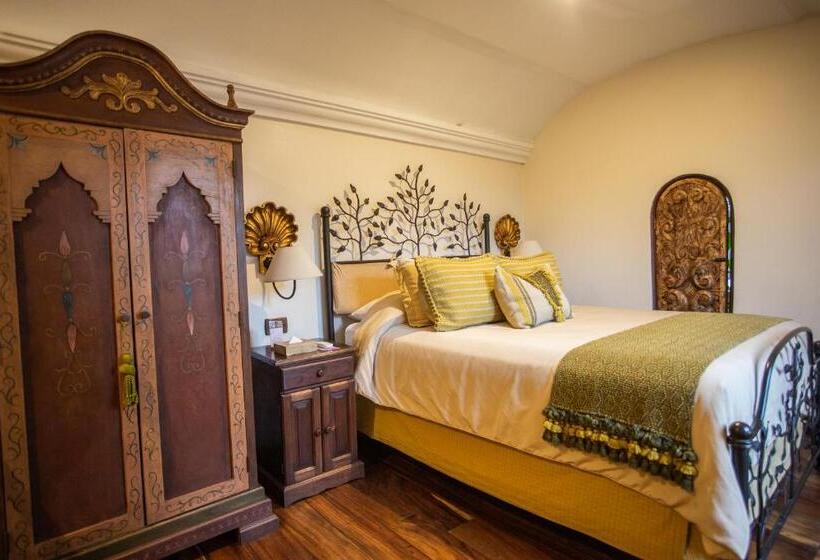 سوئیت مستر, Boutique Los Pasos & Spa