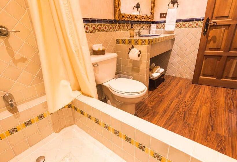 سوییت, Boutique Los Pasos & Spa