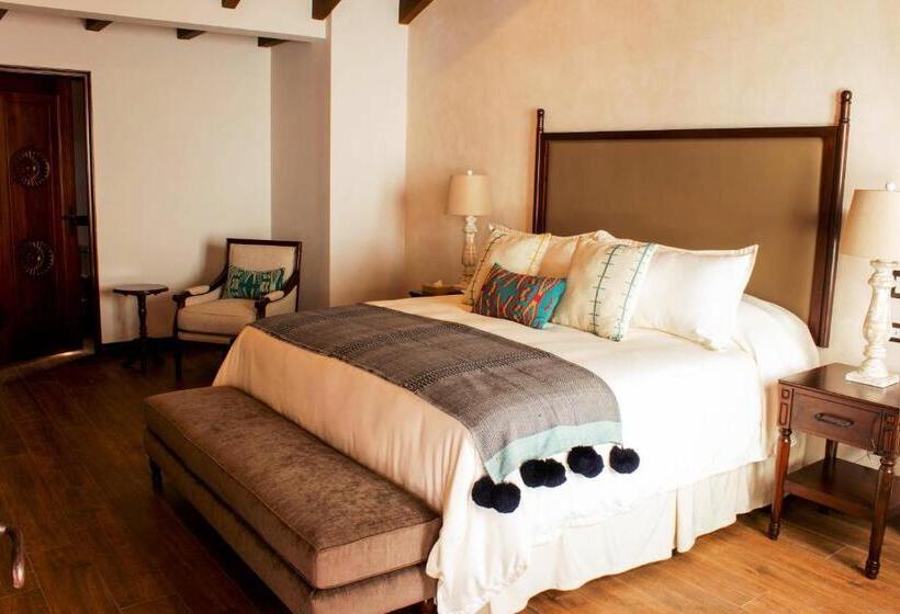 سوییت سوپریور, Boutique Los Pasos & Spa