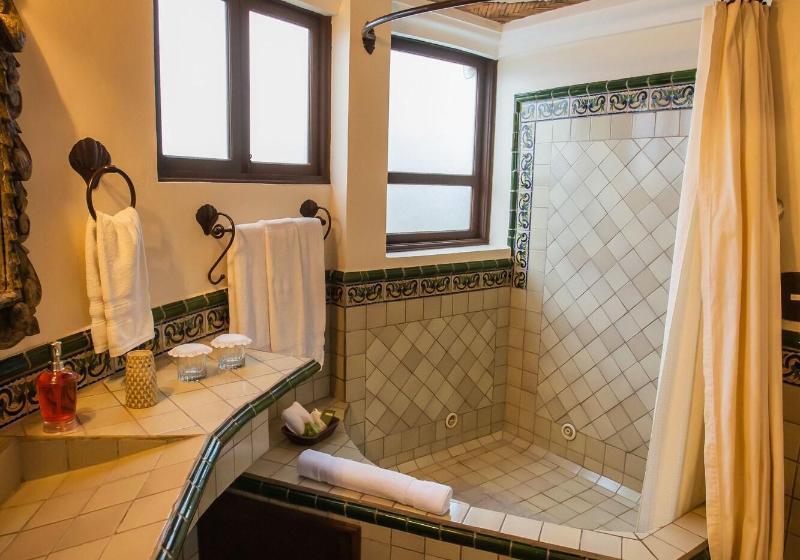 سوییت سوپریور, Boutique Los Pasos & Spa