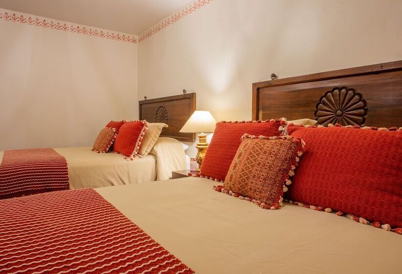 سوییت سوپریور, Boutique Los Pasos & Spa