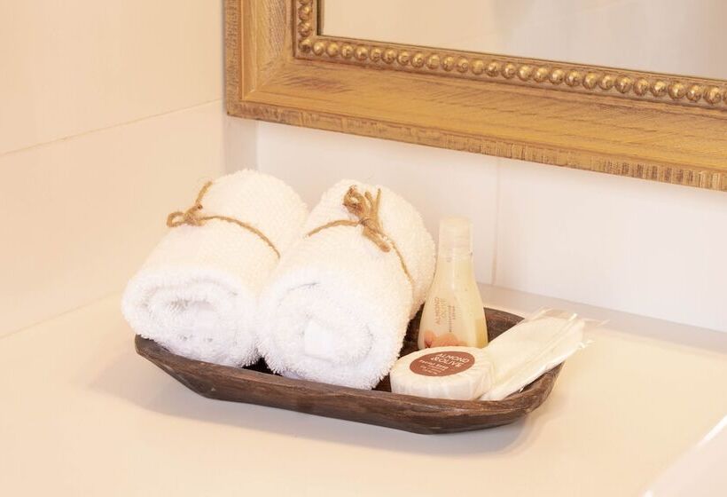سوئیت پرزیدنت, Boutique Los Pasos & Spa