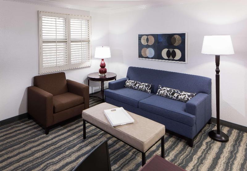 סוויטת פרמיום, Embassy Suites By Hilton Tampa Brandon