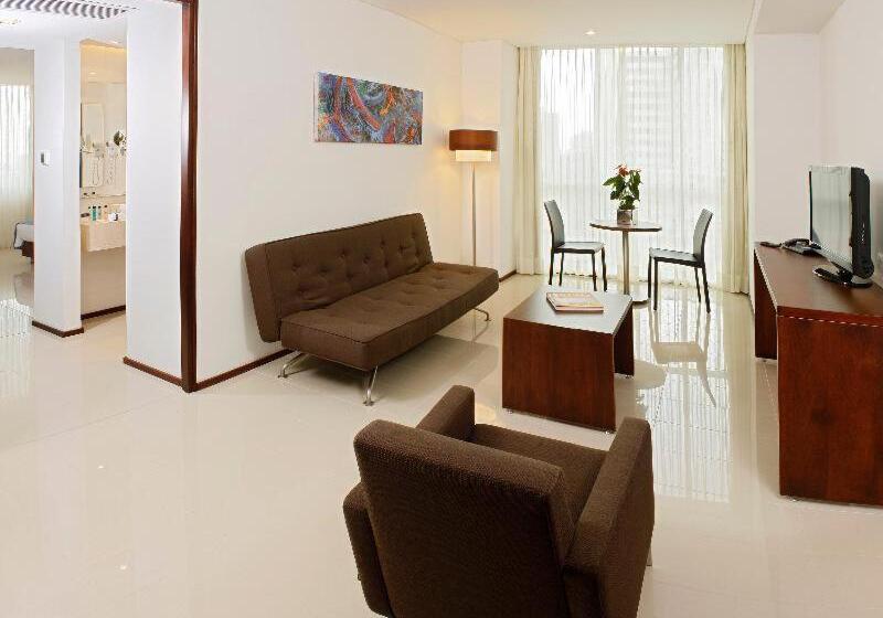 סוויטת ג'וניור, Estelar Alto Prado