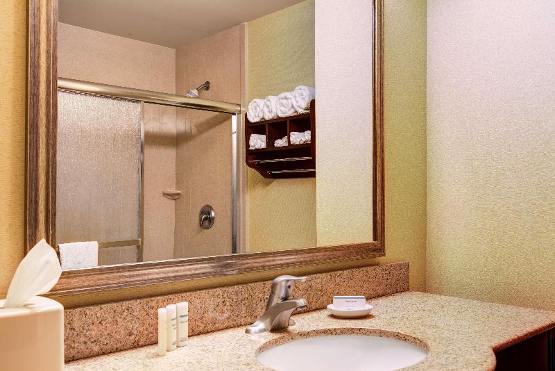 キングサイドベッドのスタンダードワンルーム, Hampton Inn Pendleton