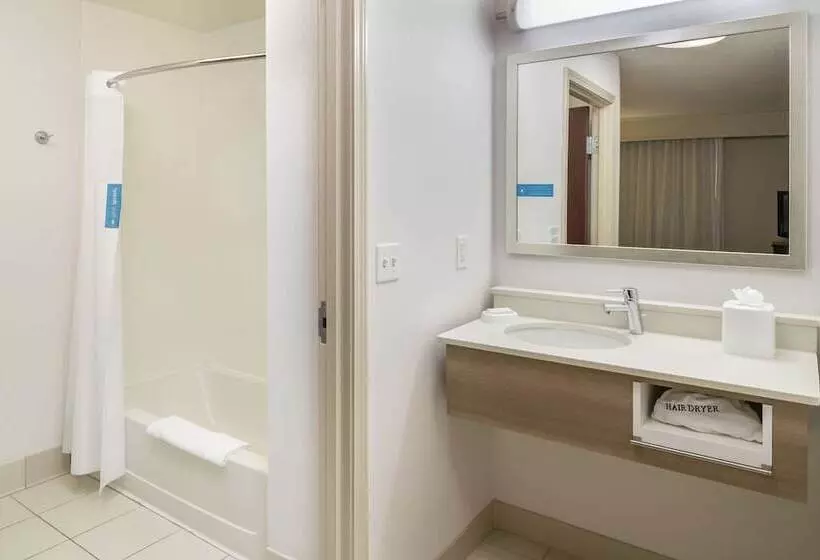 スイート, Hampton Inn & Suites Pensacola I10 N At Univ. Town Plaza