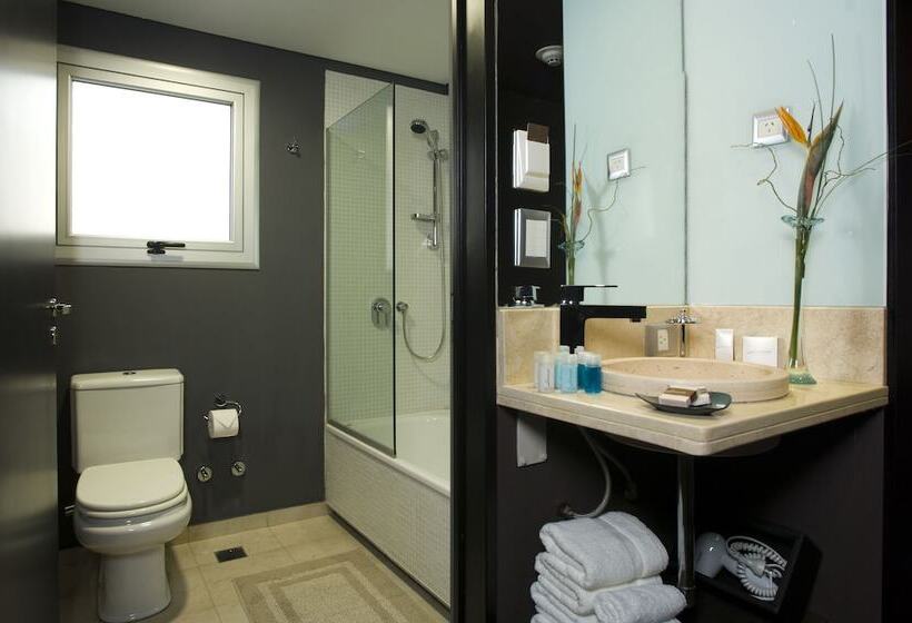 اتاق سوپریور سه تخته, Lennox Buenos Aires