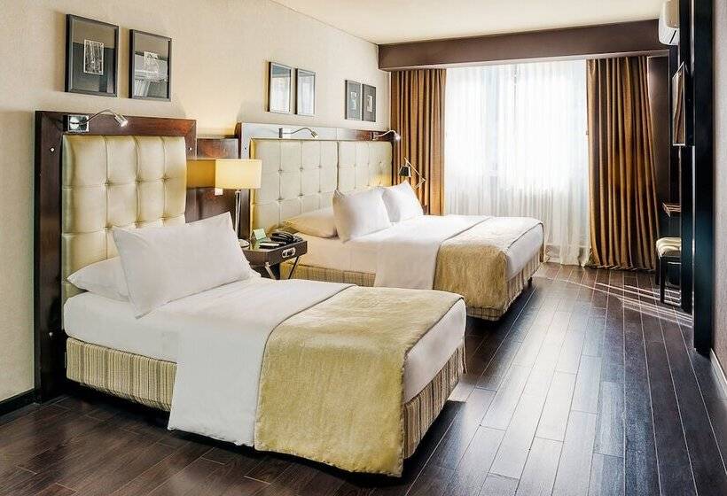 اتاق سوپریور سه تخته, Lennox Buenos Aires