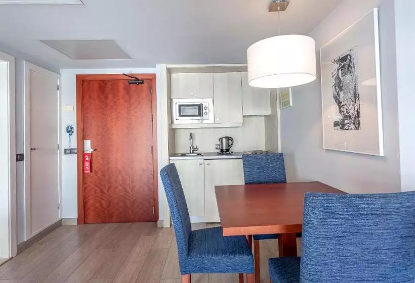 سوییت با چشم‌انداز دریا, Marins Suites  Adults Only