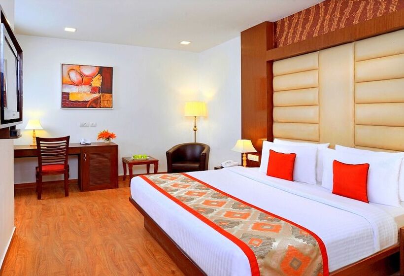 غرفة قياسية, Taurus Sarovar Portico