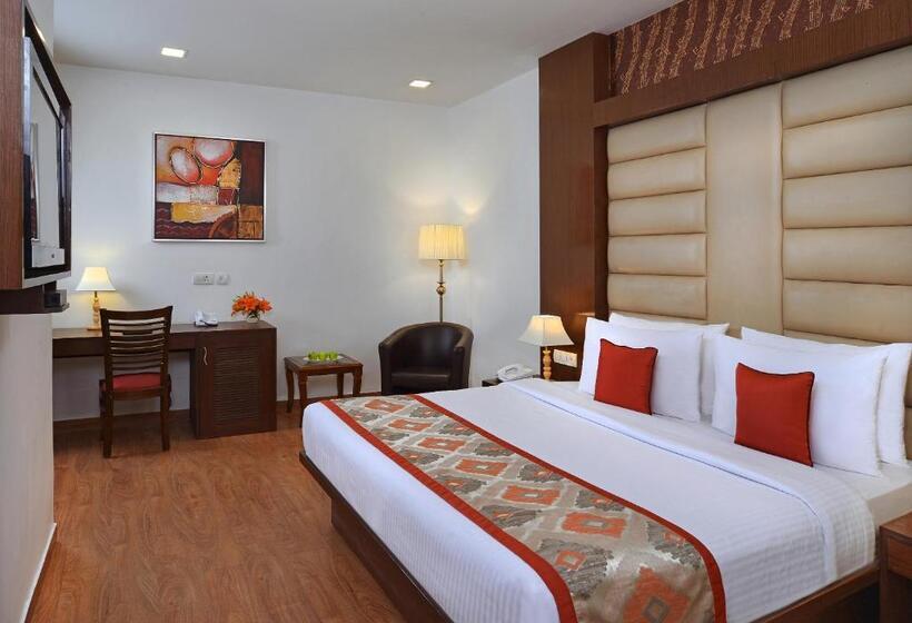 غرفة ديلوكس, Taurus Sarovar Portico