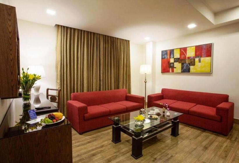 套房, Taurus Sarovar Portico