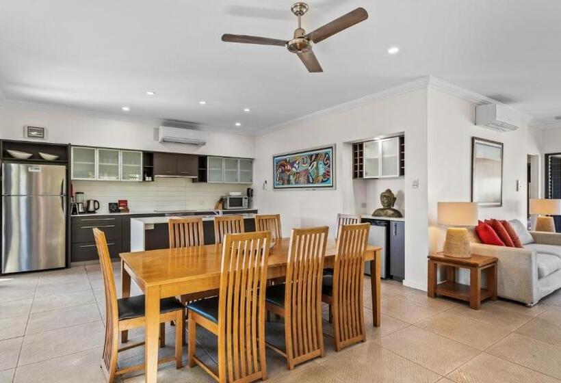 ویلای یک اتاق خوابه با استخر شنا, The Pearle Of Cable Beach