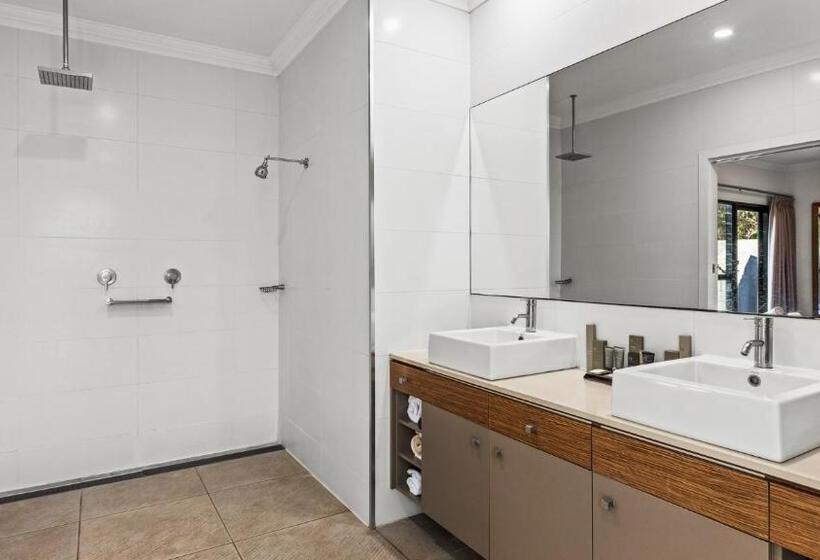 ویلای 3 خوابه با استخر, The Pearle Of Cable Beach