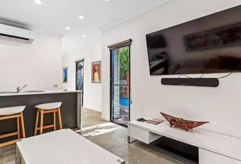 Suite with Pool, The Pearle Of Cable Beach