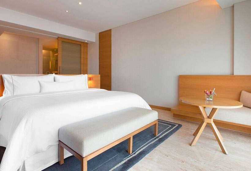 سوییت, The Westin Mumbai Garden City